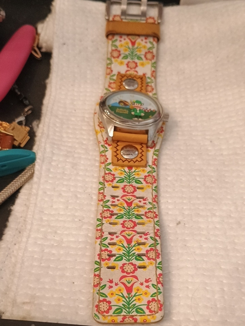 VTG Paul Frank Julius & Friends Leather Cuff Watch Green Face Folk Floral Y2K